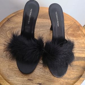Victoria's Secret | Black Feather Slippers 8